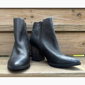 Steve Madden Ankle Boot.